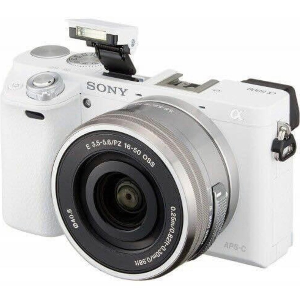 Sony Alpha a6000 Mirrorless Digital Camera with 16-50 mm Lens, 24 MP (White)